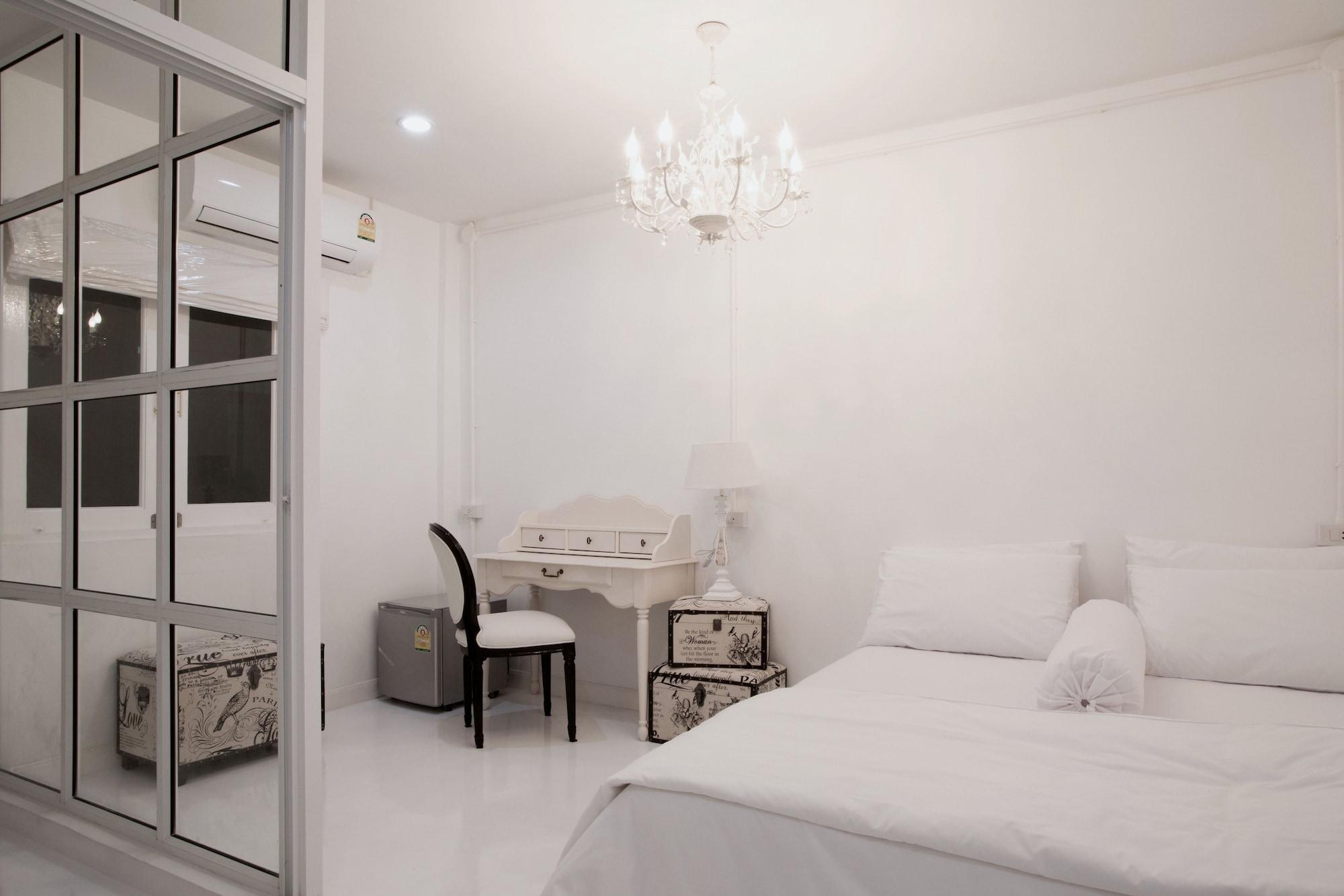 Meroom Phuket Εξωτερικό φωτογραφία