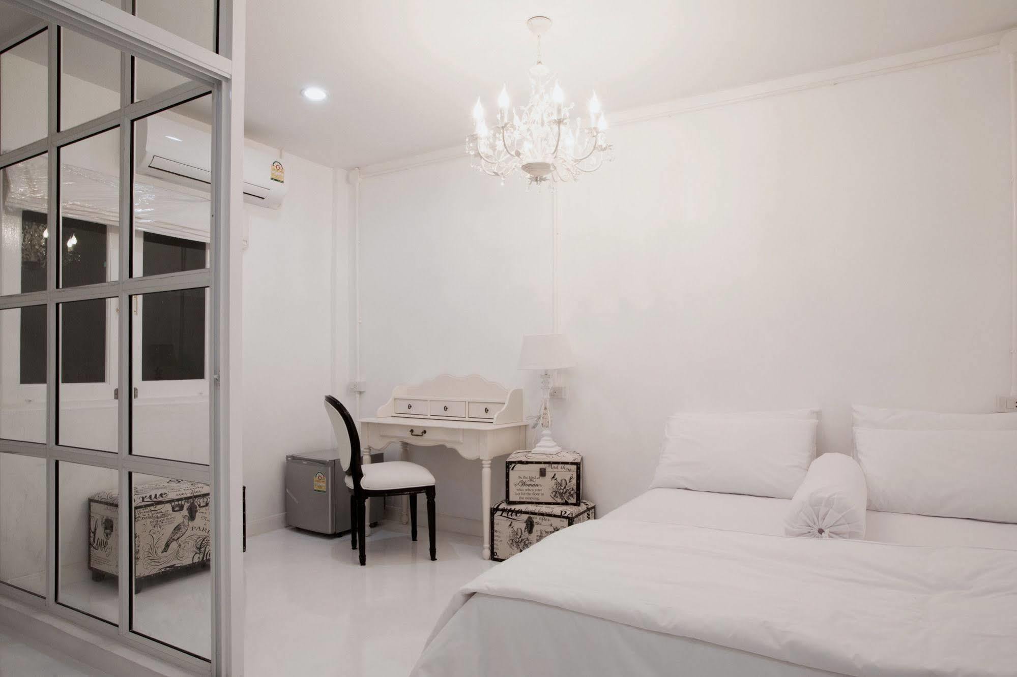 Meroom Phuket Εξωτερικό φωτογραφία